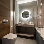 Rokusfalvy Borhotel Es Fogado * Etyek