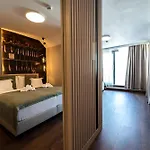 Rokusfalvy Borhotel Es Fogado * Etyek