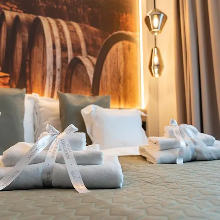 Rokusfalvy Borhotel Es Fogado بيت ريفي